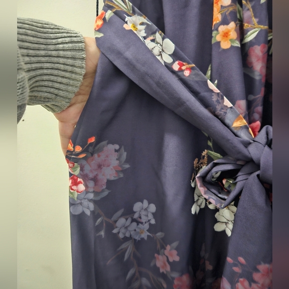 Eshakti custom- Navy floral - Picture 8 of 13